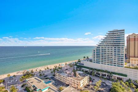 153 N Seabreeze Blvd