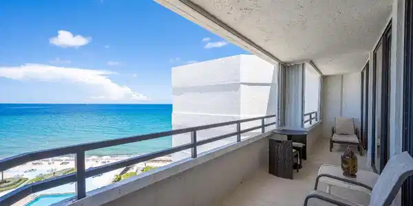 3560 S Ocean Boulevard
