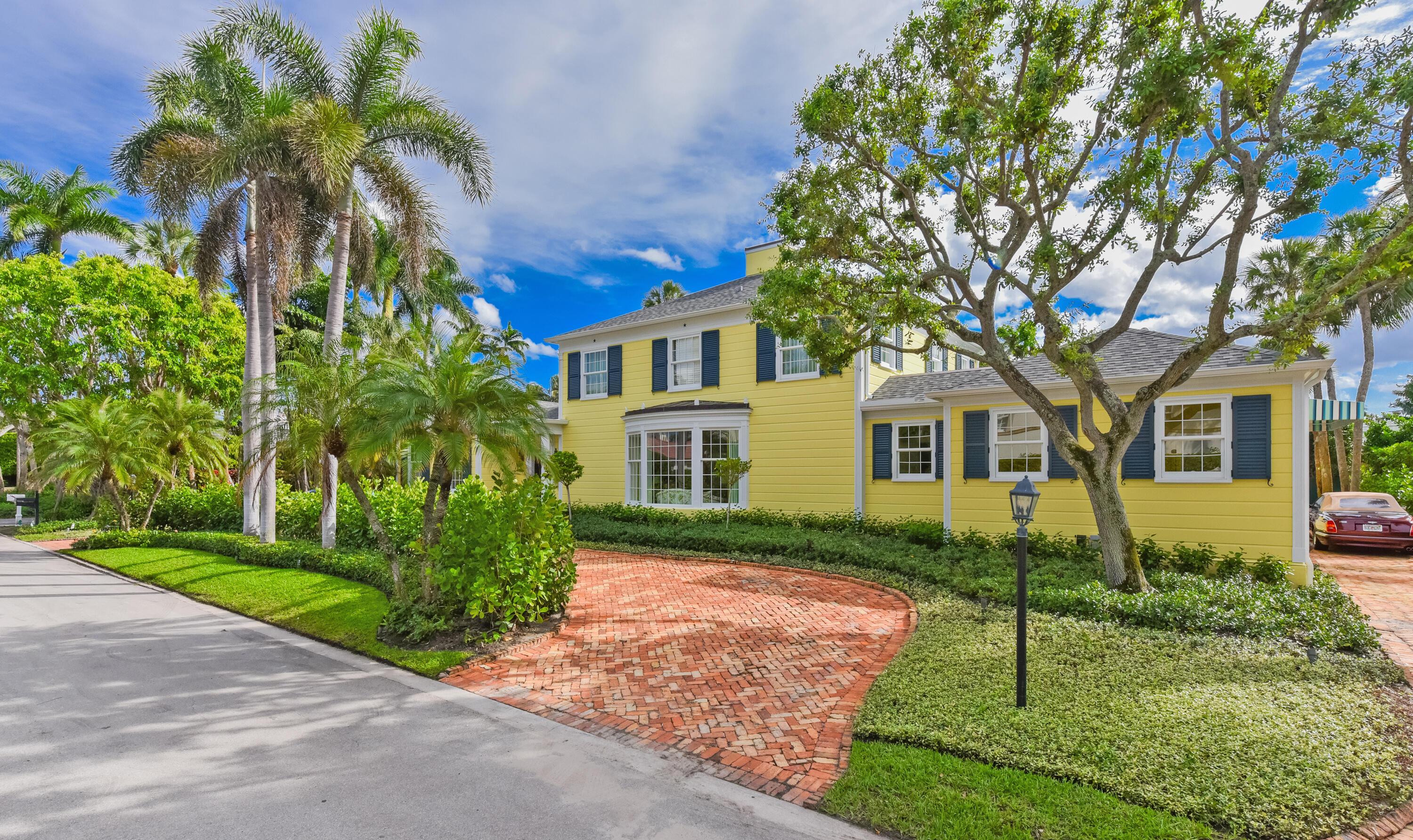 Image 2: 250 Algoma Rd Palm Beach FL-print-002-03