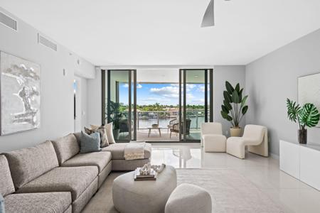 435 Bayshore Drive