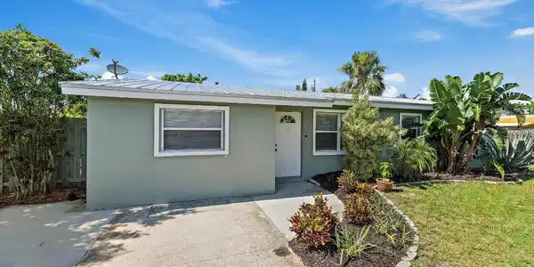1157 NW 14th Terrace