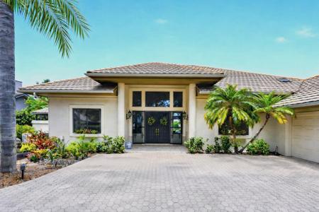 6460 SE Winged Foot Drive