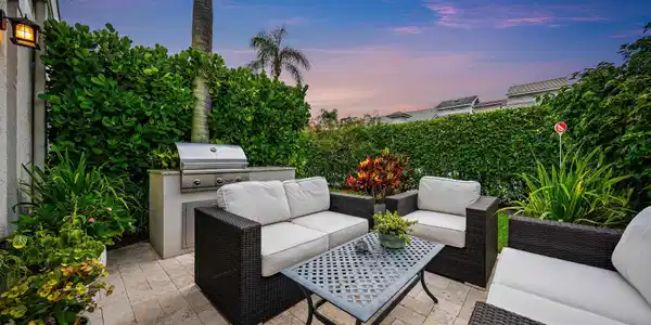 Image 3: Patio