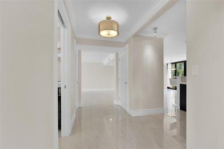 250 E Royal Palm Road