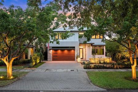 1200 SE 7th Street