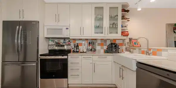 5300 NE 24 Terrace