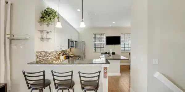 Image 4: House-1
