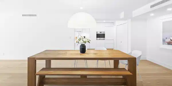 Image 4: Dining Area