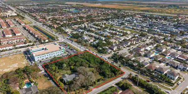 Image 4: 24755 SW 122nd