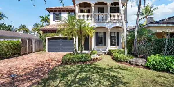 1125 SE 8th Street