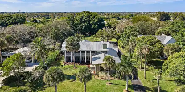 2315 S Indian River Drive