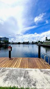 414 Seasage Drive