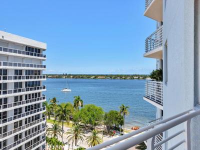 1551 N Flagler Drive