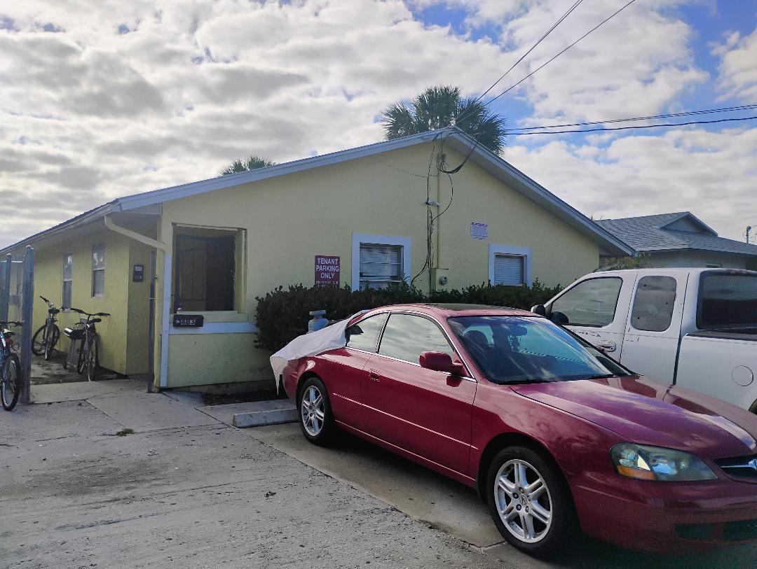 Image 1: 803 tarpon ave pics