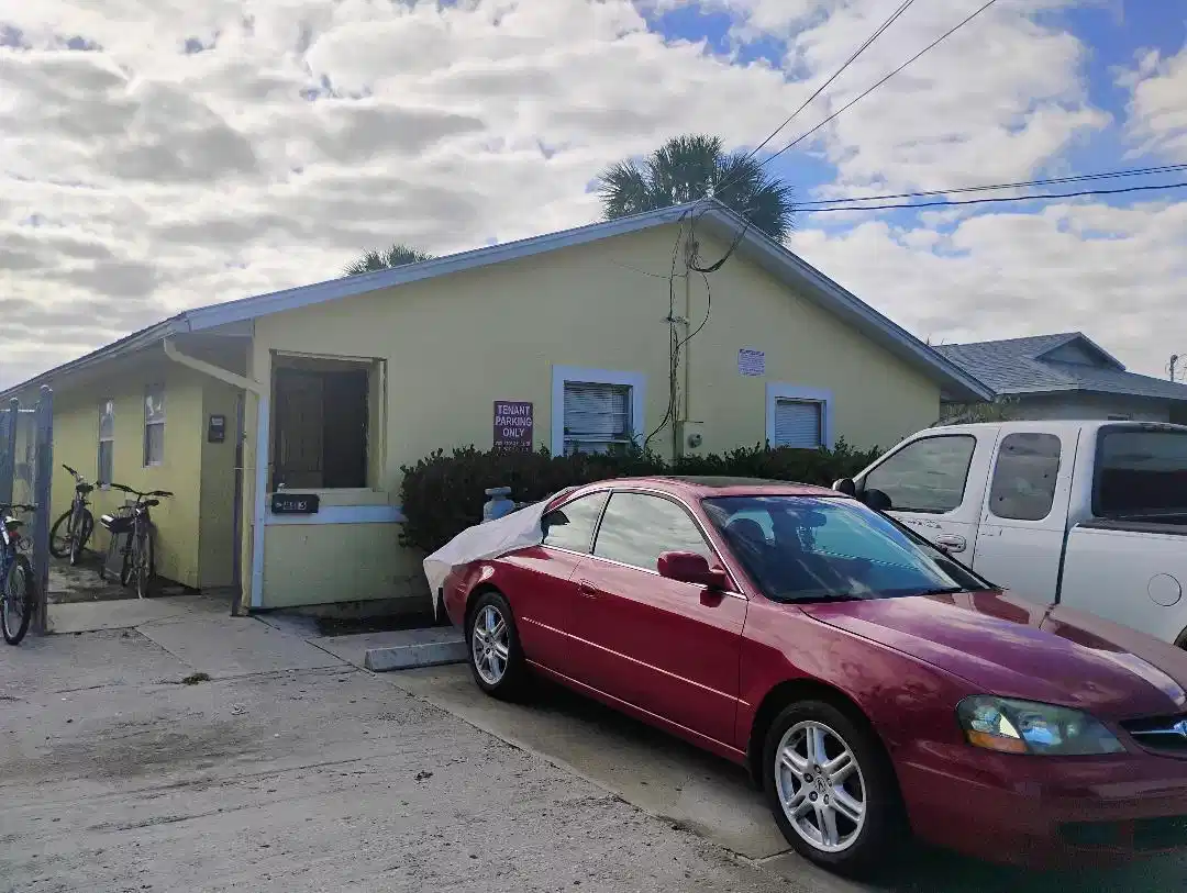 Image 1: 803 tarpon ave pics
