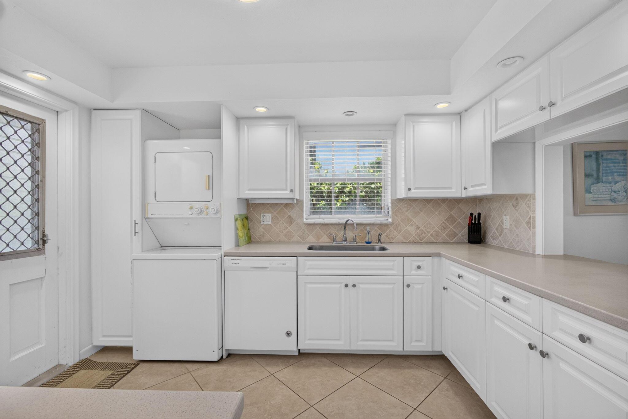 Image 4: 3-web-or-mls-5D1A4409