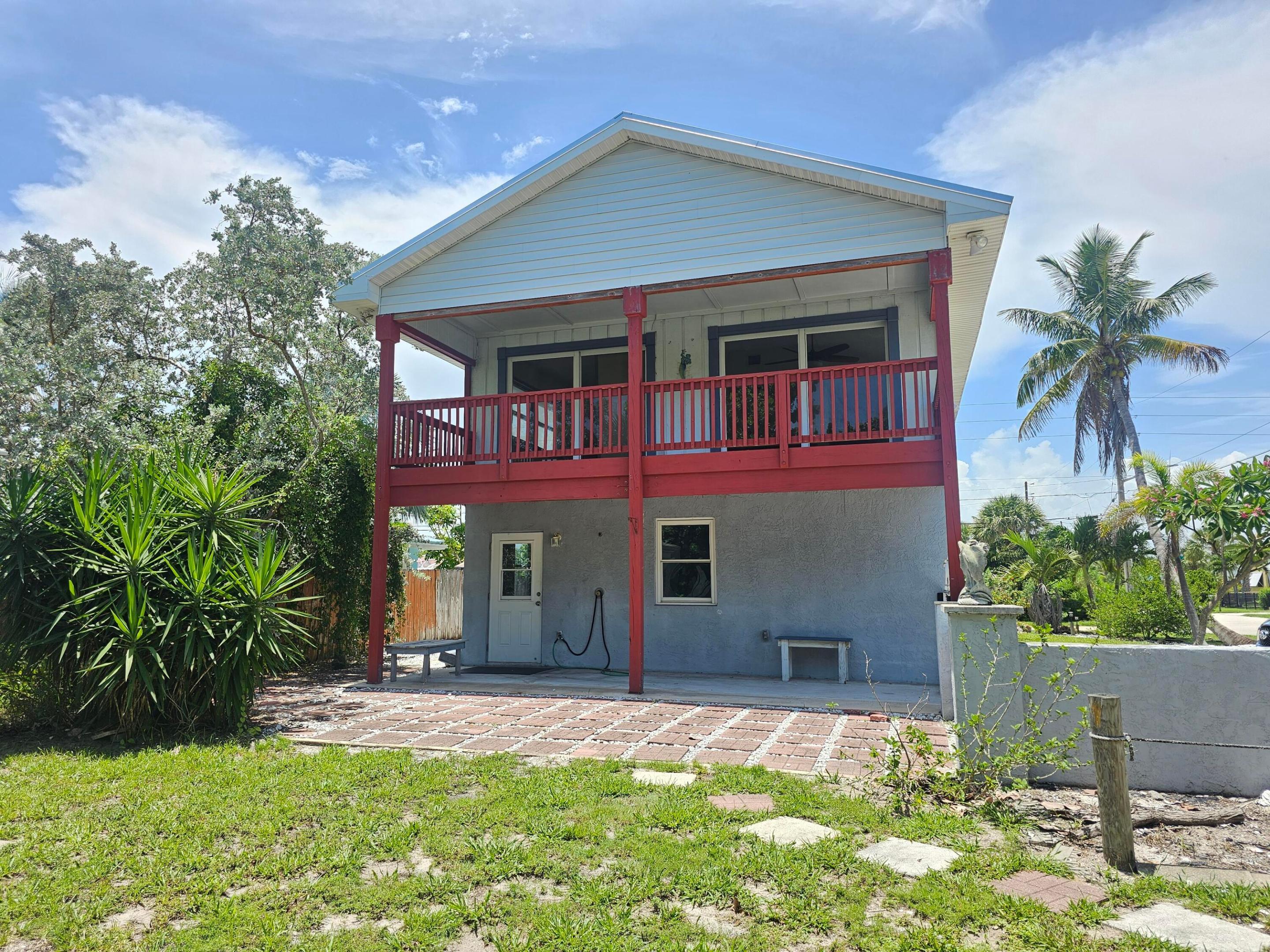 Image 2: Side View