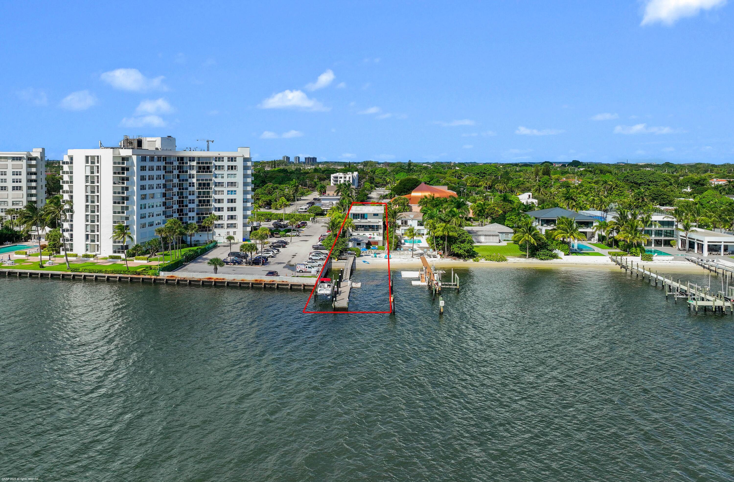 Image 4: 2814 N Flagler Dr 002a