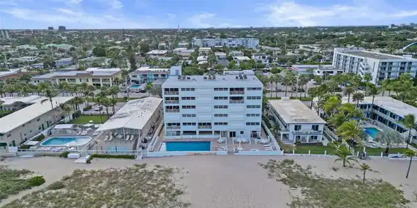 4636 El Mar Drive