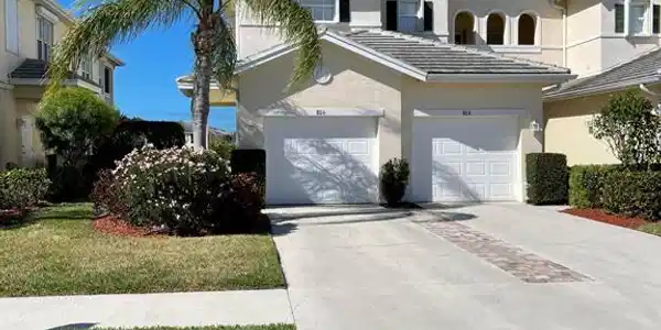 806 Southstar Drive