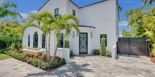 5832 Alton Road