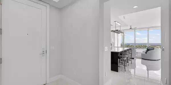 Image 4: 1-web-or-mls-5D1A5757