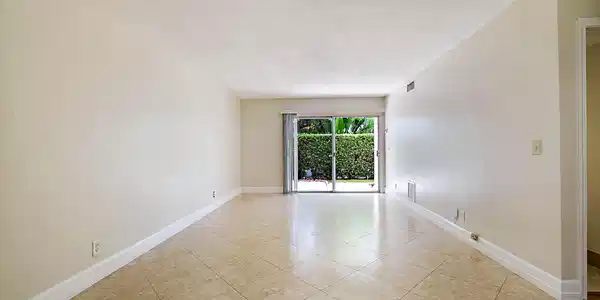 Image 4: YC family room