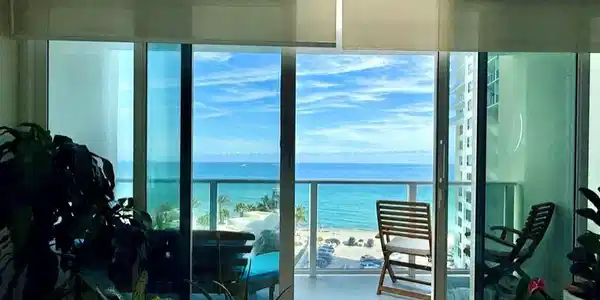 Image 4: Balcony Overlooking the Ocean