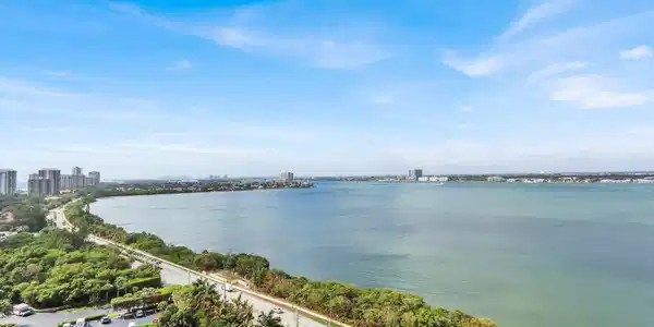 Image 2: Wide open views