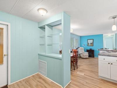 102 N Warner Drive