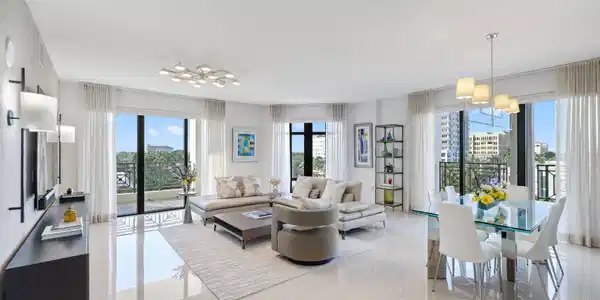 200 E Palmetto Park Road