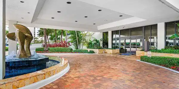 Image 2: 002-3400SouthOceanBoulevard-5K-HighlandB