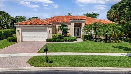 9954 SE Osprey Pointe Drive SE