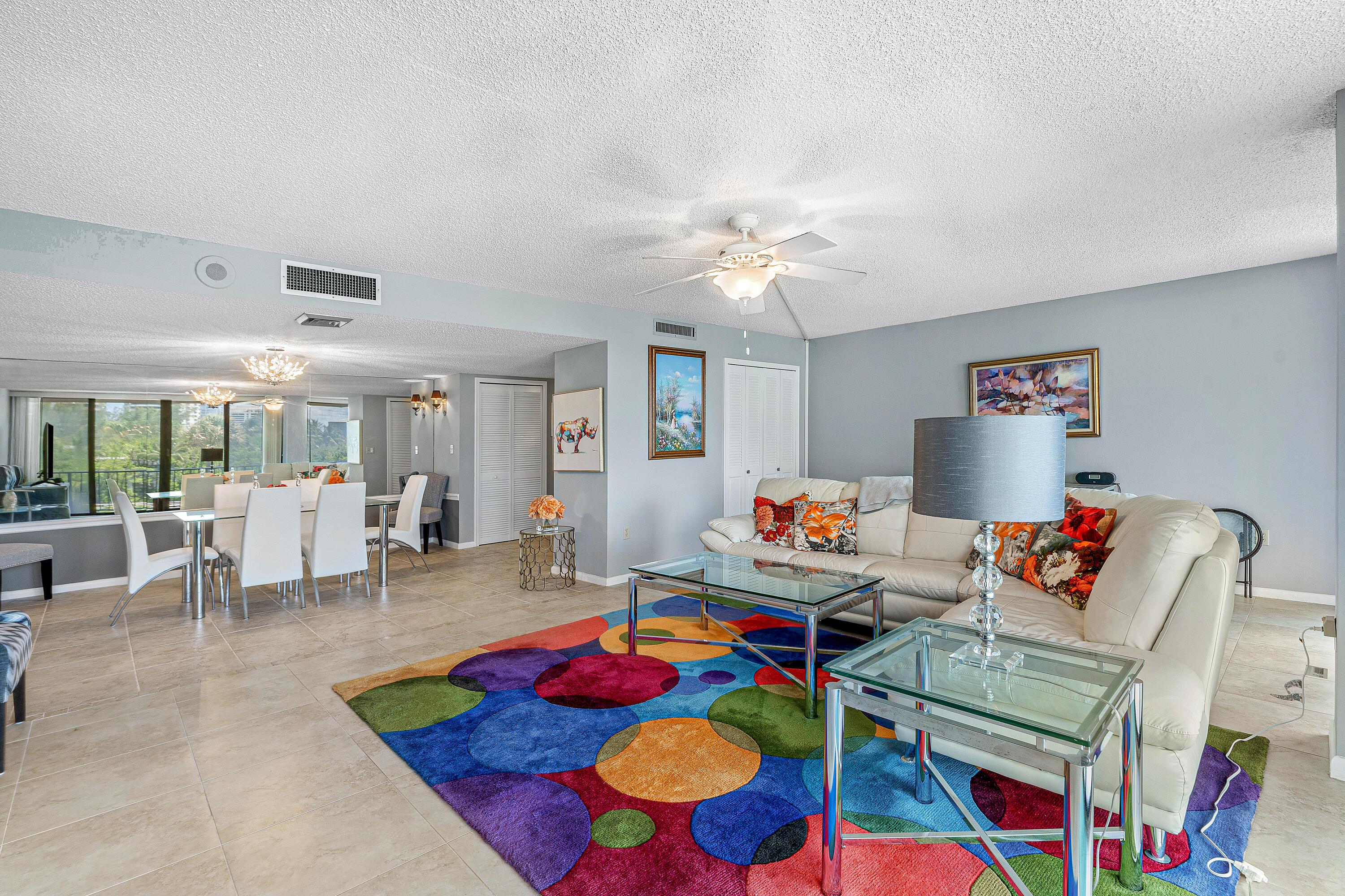 Image 4: Great Room