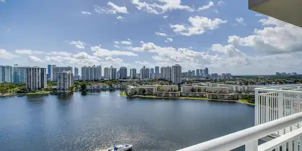 18041 Biscayne Boulevard