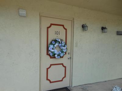 720 N Dixie Highway