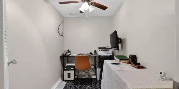 Image 4: Office or Den