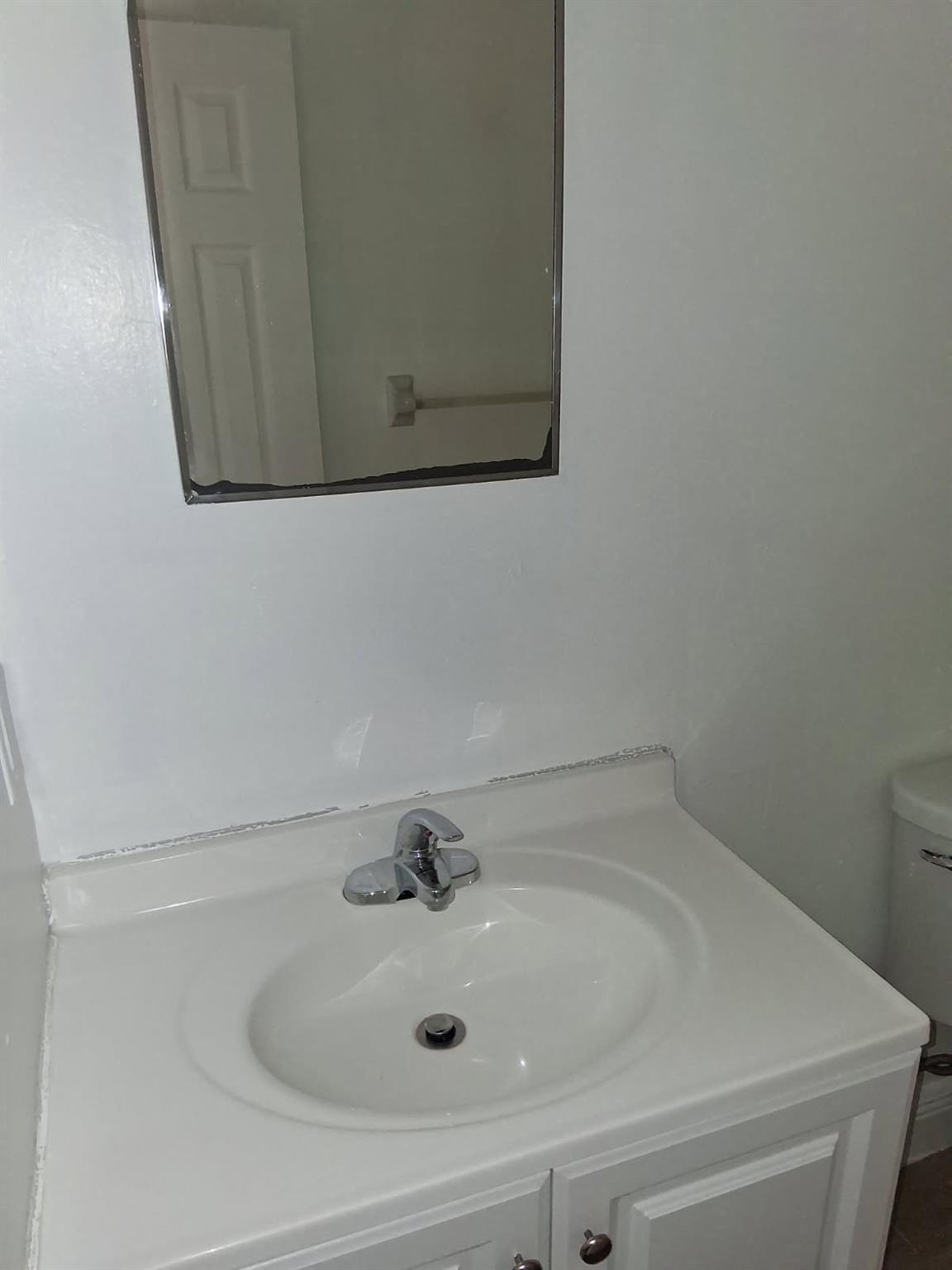 Image 1: Photo 1