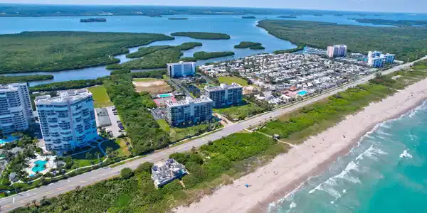 Image 4: 7-web-or-mls-DJI_0039_40_41_42_43
