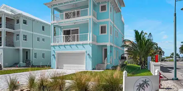 527 Coral Sands Way