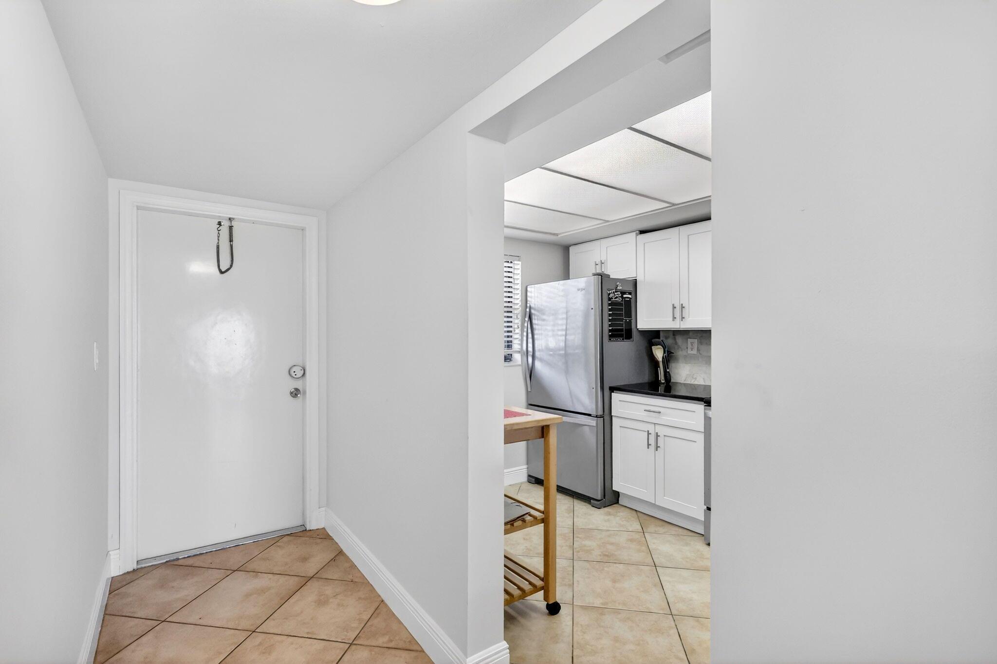 Image 2: 5-web-or-mls-7R7A9030