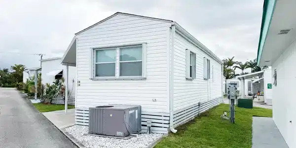 Image 2: Exterior Back