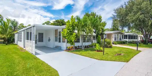 4 N North Warner Drive