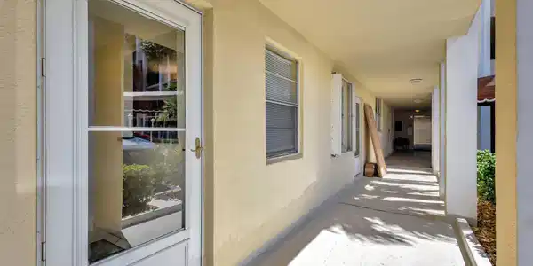 Image 2: entrance 109