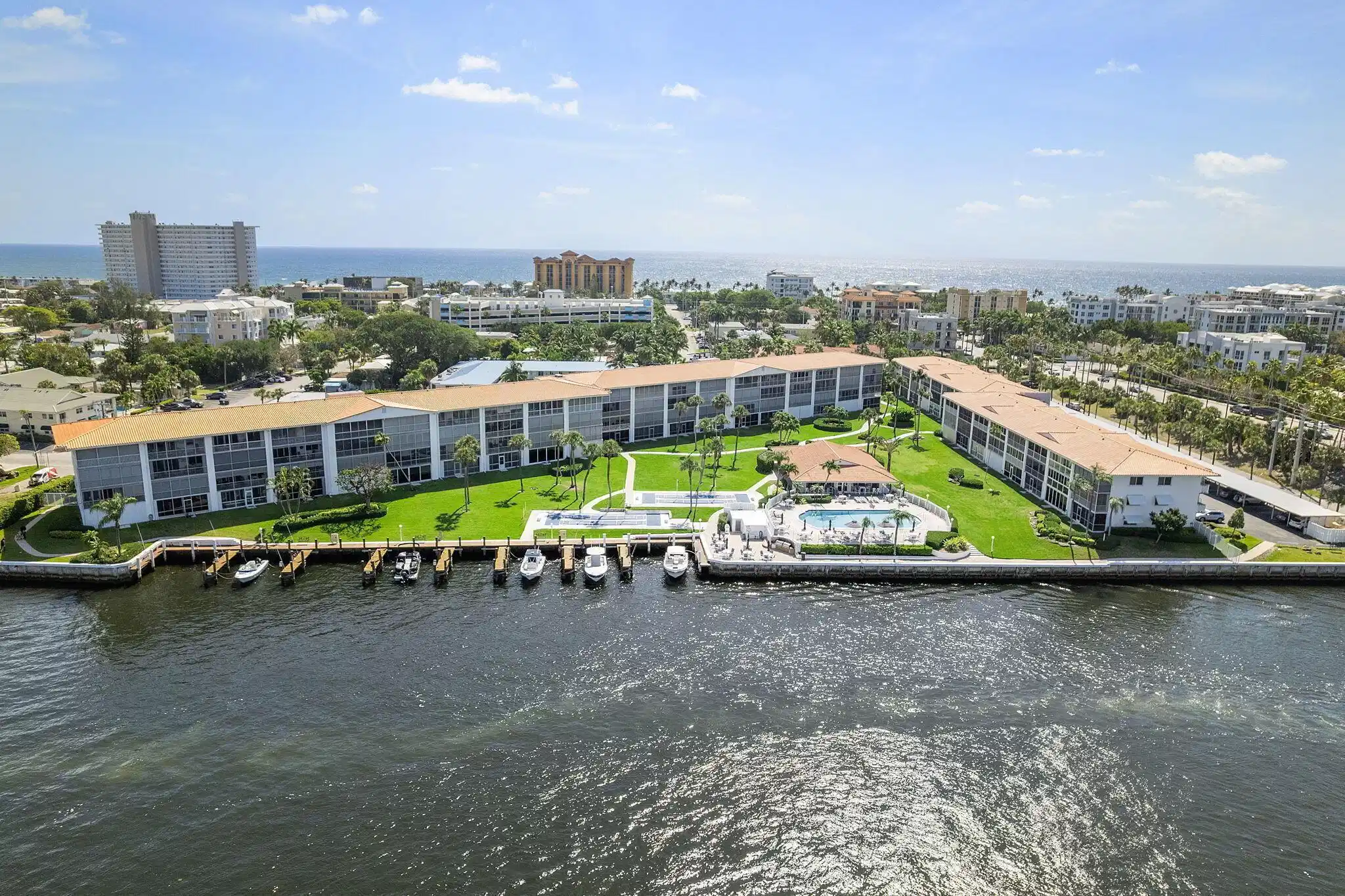 Image 1: Aerial View Community