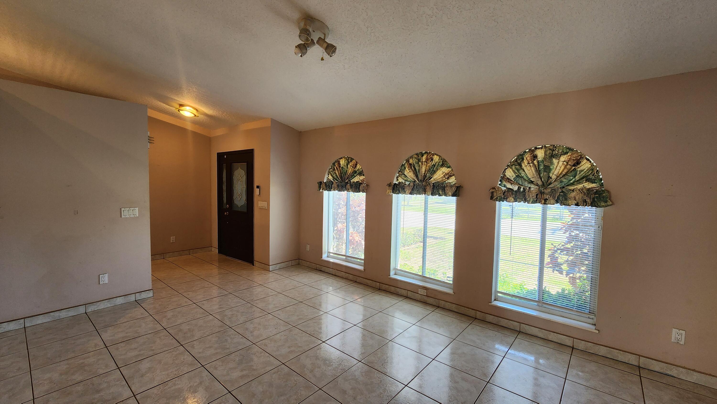 Image 4: Close to parks, trails, and outdoor adventures