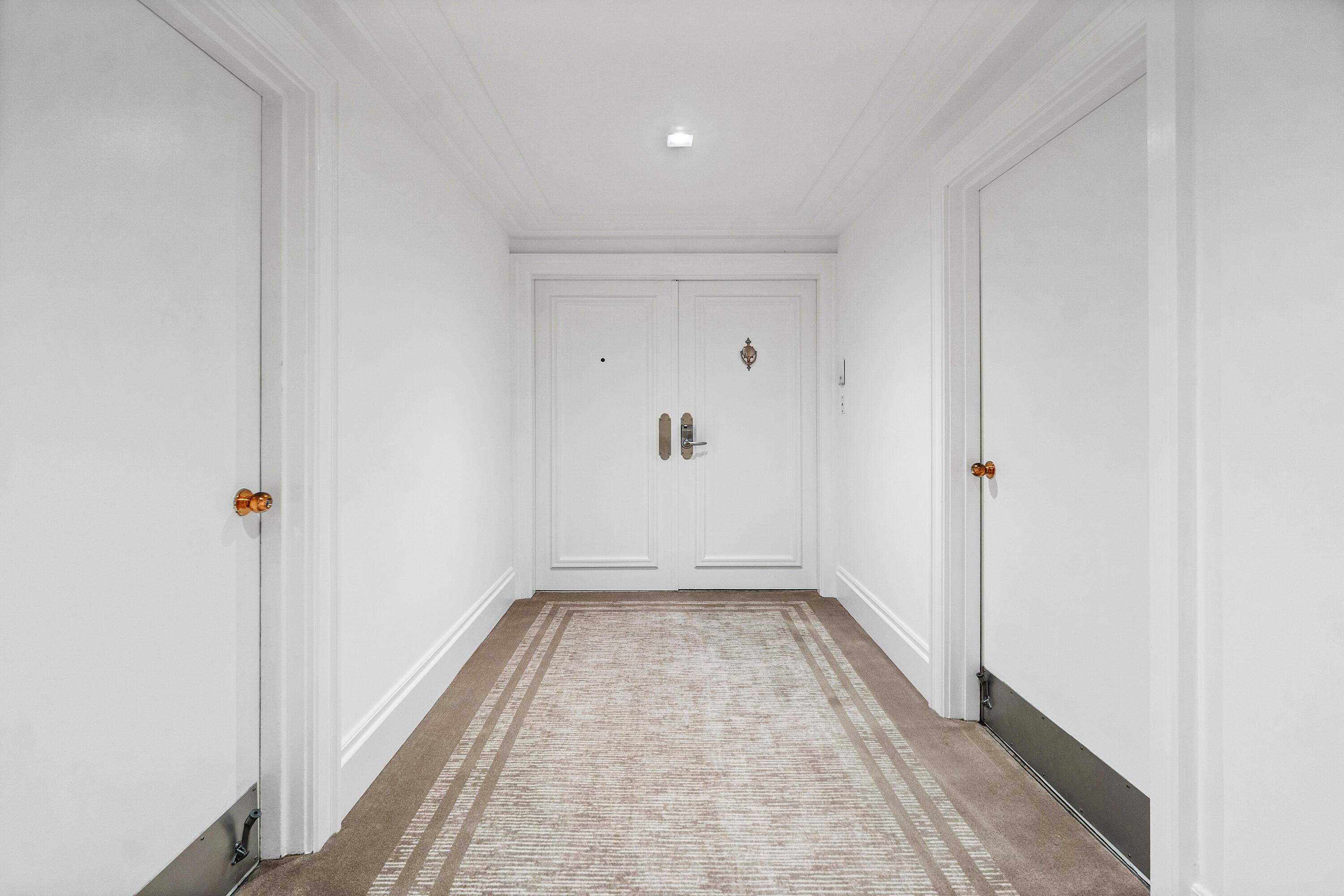 Image 3: 002-150BradleyPlace-101-PalmBeach-FL-334
