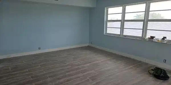 Image 4: 4