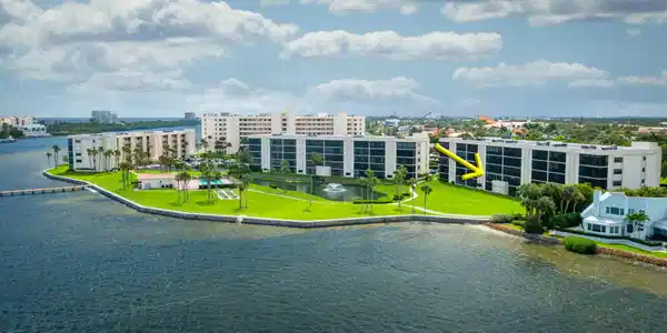 300 Intracoastal Place