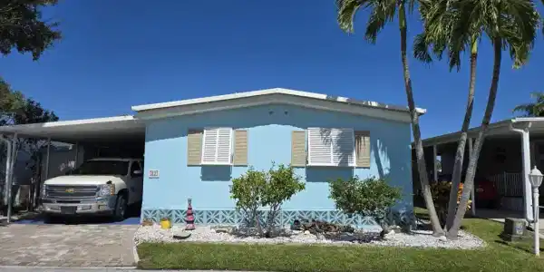 22 South Harbor Drive